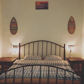 ห้องดับเบิล (Crocro) | ห้องพักตกแต่งอย่างมีเอกลักษณ  ์, ตกแต่งพิเศษโดยเฉพาะ, ผ้าม่านกันแสง