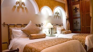 Quadruple Room, 2 Queen Beds, Private Bathroom | Premium bedding, in-room safe, desk, free WiFi