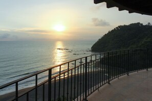 Balcony - Croc's Penthouse (Jacó)