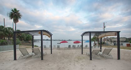 Escápese a la costa del lago LBJ - ¡Nuevo listado!