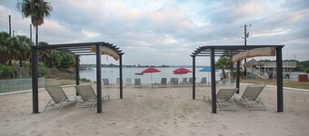 Escape to the shoreline of Lake LBJ - *Best Kept Secret*