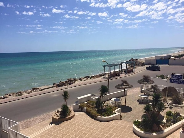 View from property - Hotel Flamingo Beach (Mezraia)