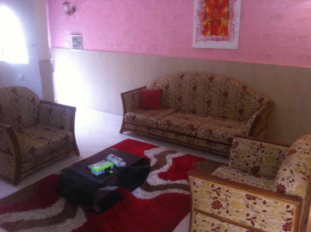 Kawasan tempat duduk lobi