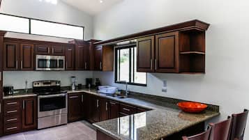 Family Villa, 2 Bedrooms, Garden View | Private kitchen | Full-sized fridge, microwave, oven, stovetop