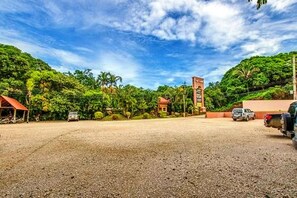 免費自助停車