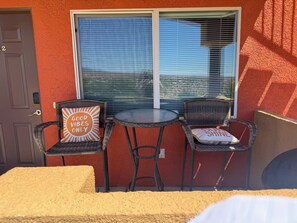 Property grounds - 2BR + 2FB-End Unit with Mountain View -Ground Floor - No Stairs! (Mesquite)