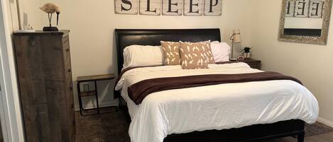 2 soveværelser, gratis Wi-Fi, sengetøj