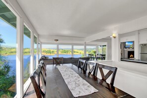 Dining - Tulloch Lake House! Panoramic Views & Private Dock (Jamestown)