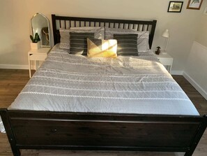 1 bedroom, iron/ironing board, travel cot, free WiFi