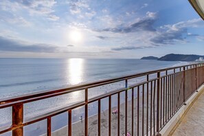 Comfort Apartment, 3 Bedrooms, Non Smoking | Terrace/patio