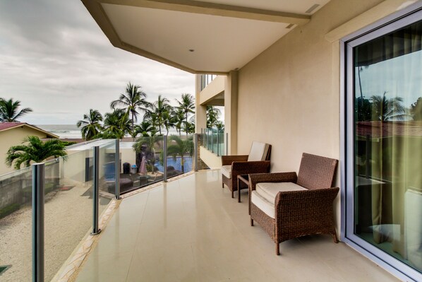 Comfort Apartment, 5 Bedrooms, Non Smoking | Balcony