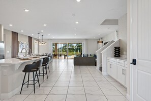 Encore Resort 11 Bedroom Home with Pool (2316) | Living area | 42-inch Smart TV with digital channels, Netflix, streaming services - Encore Resort (Kissimmee)