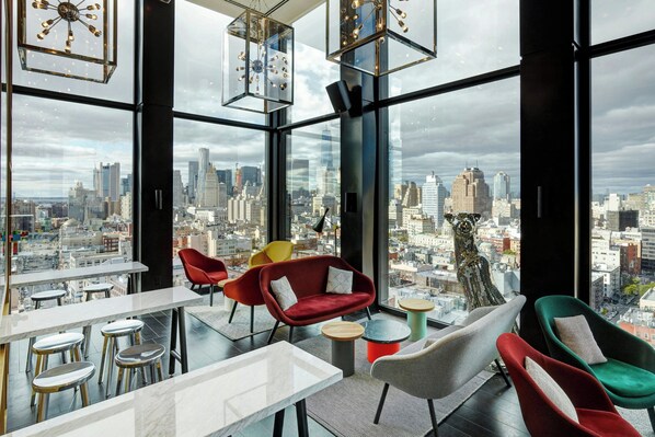 Rooftop bar - citizenM New York Bowery (New York)