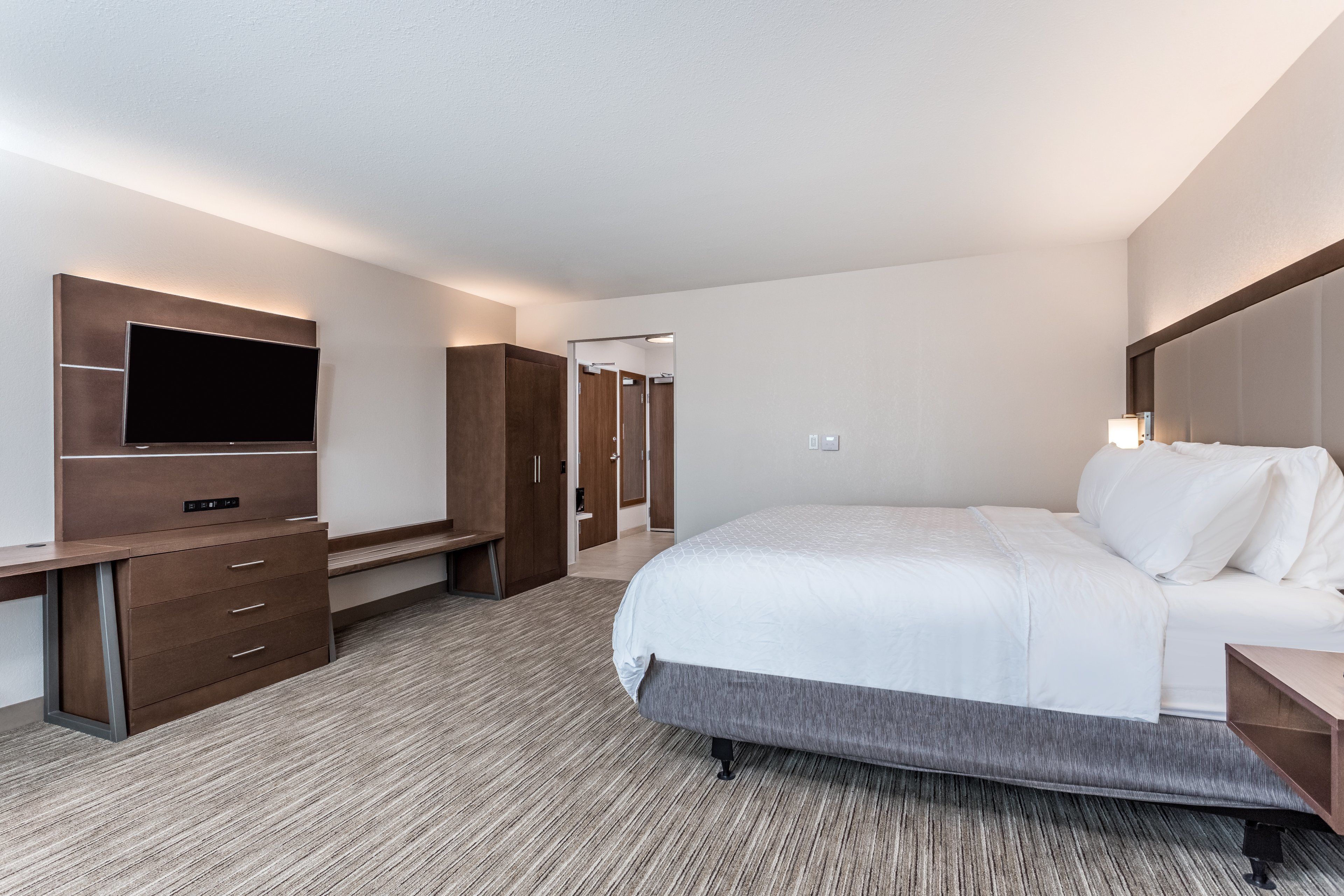 Photo - Holiday Inn Express & Suites Hammond by IHG