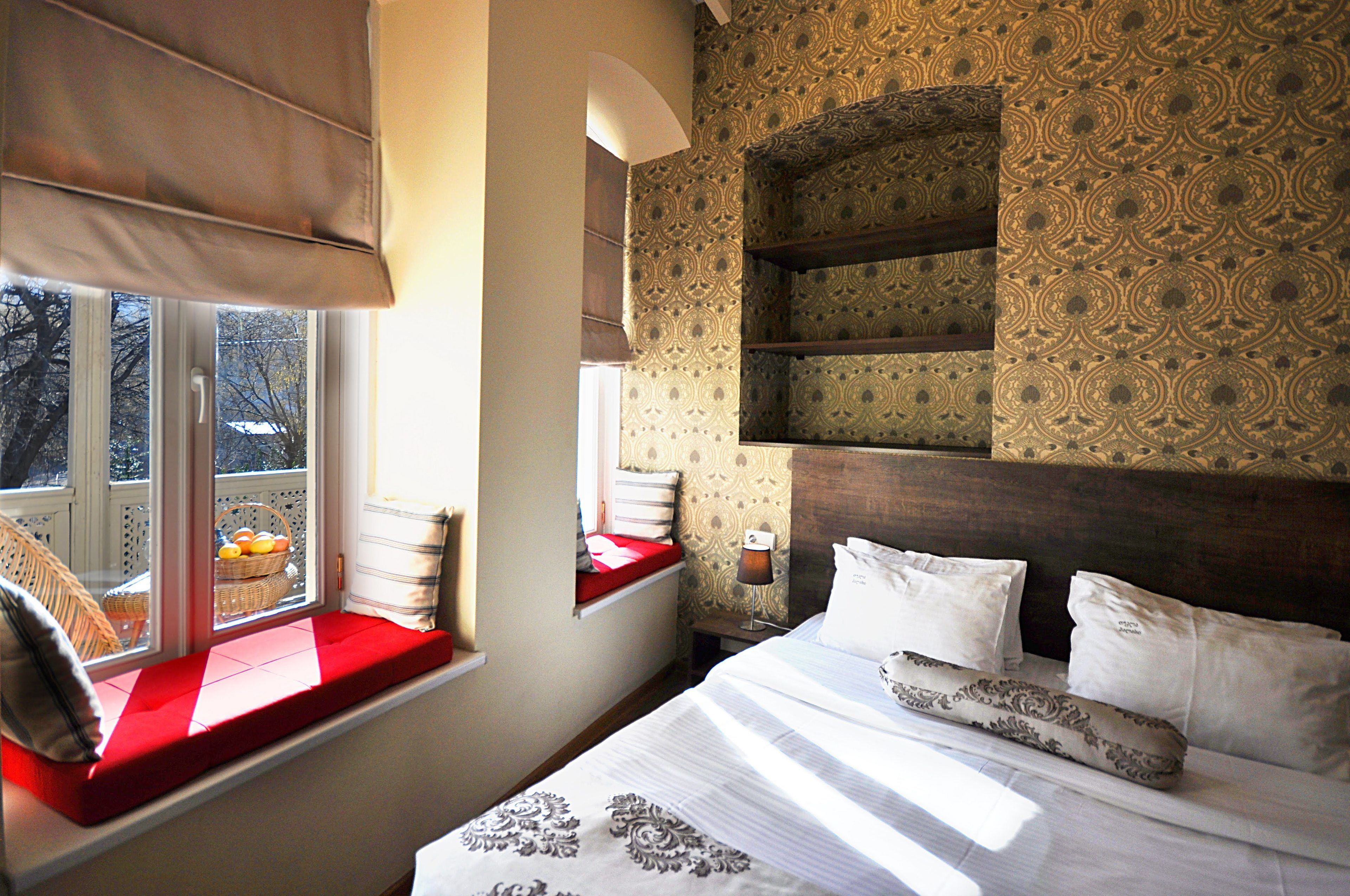 standard double or twin room | premium bedding, in-room safe, desk, soundproofing