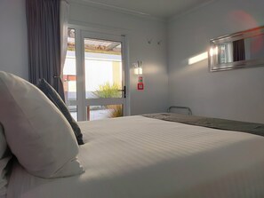 Tweepersoonskamer | 1 slaapkamer, pillowtop-bedden, individueel gedecoreerd