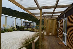 Double Room | Courtyard view - Tongariro Boutique B&B (Erua)