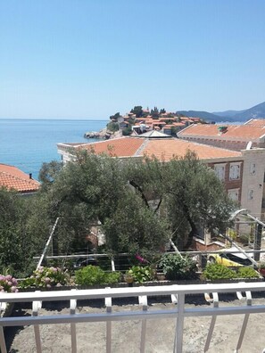 Apartment, 1 Bedroom, Sea View (1,3) | Beach/ocean view