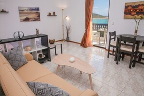 Televisión de pantalla plana