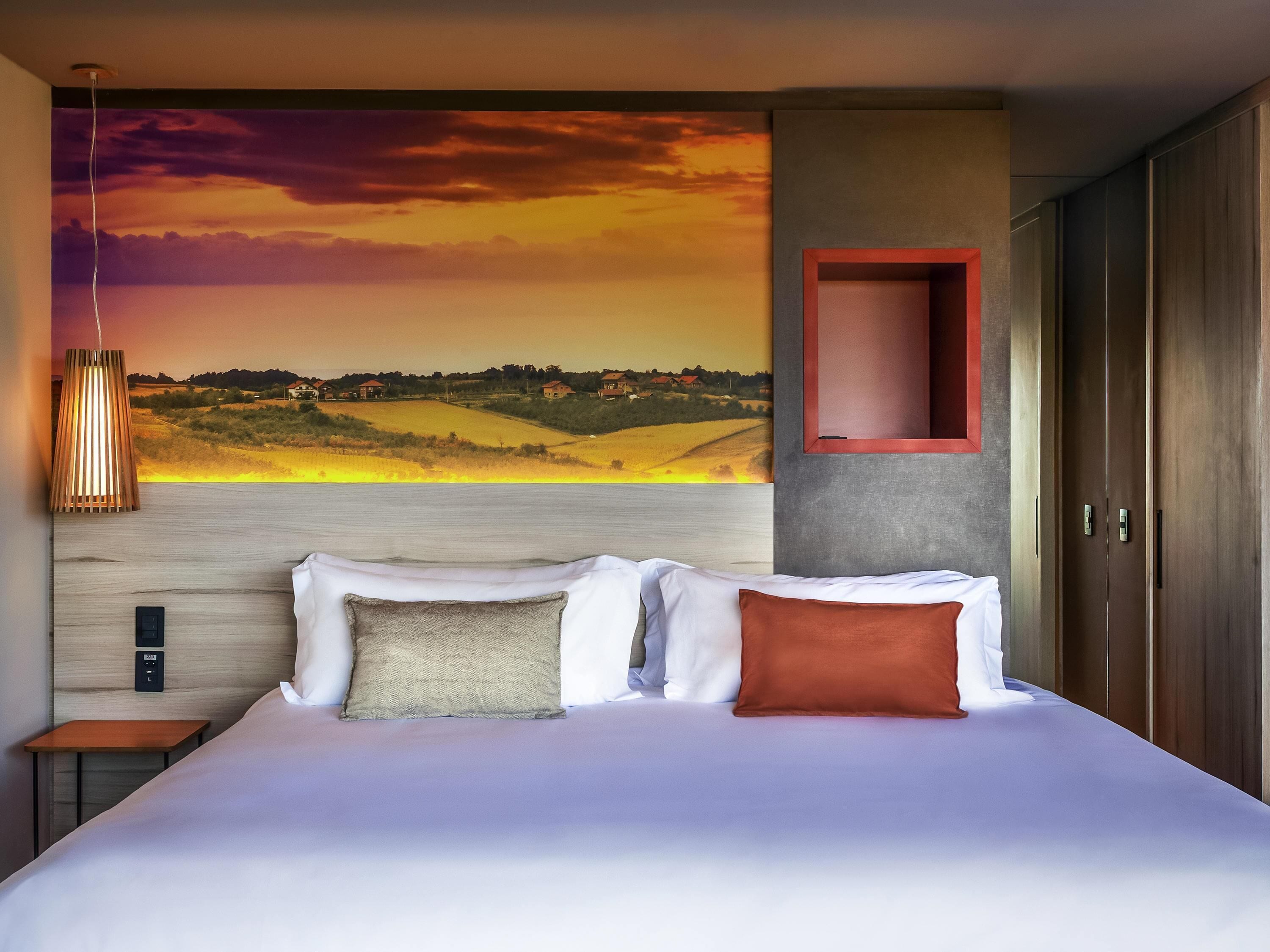 Suite, 1 cama de matrimonio grande (Master) | Minibar, caja fuerte, escritorio y cortinas opacas
