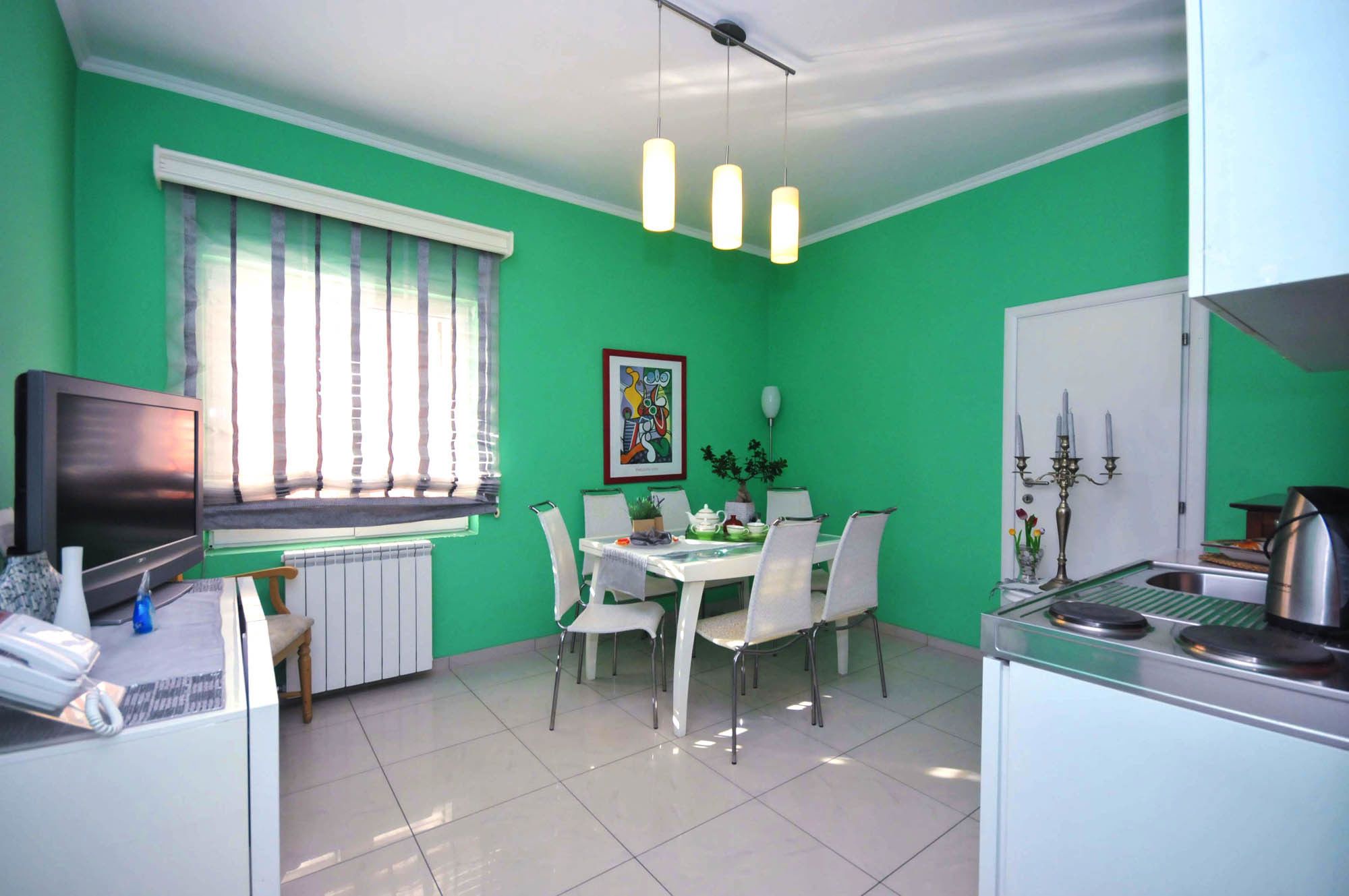 Superior Apartment, 2 Bedrooms, Sea View, Sea Facing | Living area | Flat-screen TV