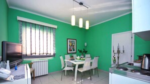 Appartement Supérieur, 2 chambres, vue mer, vue mer | Coin séjour