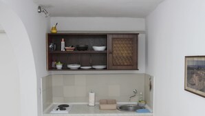 Unclassified image, 2 of 57, button - Apartments Cirkovic (Kotor)