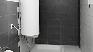 Apartment, 1 Bedroom, Balcony, Partial Sea View | Bathroom | Shower, free toiletries, hair dryer, towels - Apartments Ljoljic (Kotor)
