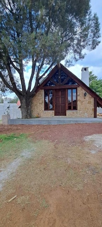 Traditional Cabin | Front of property. Hotel Kuautli