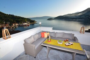 Apartment, 1 Bedroom, Terrace, Sea View