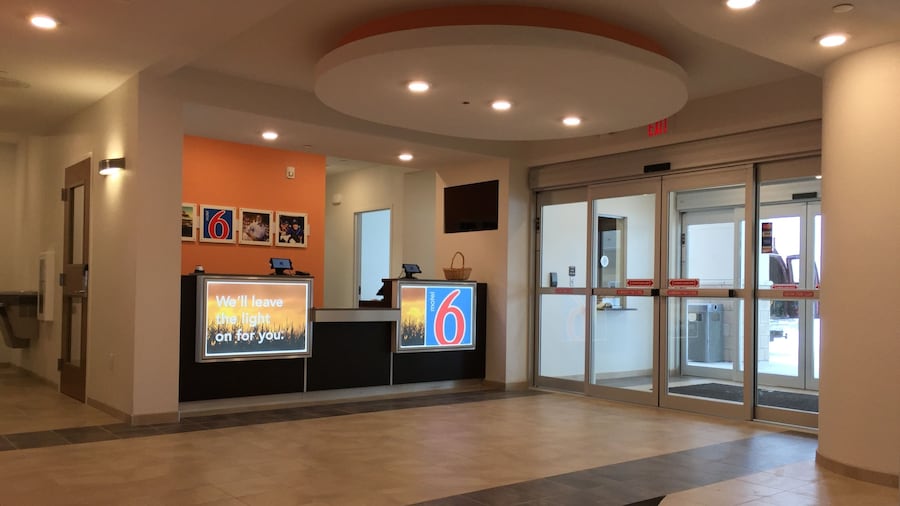 Motel 6 Mankato, MN