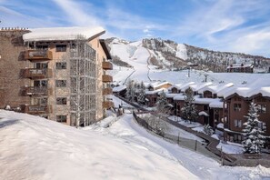 Exterior - SC520 | Short Walk to Free City Bus | Hot Tub | Ski In (Steamboat Springs)