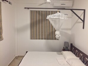 Comfort-Maisonette, 2 Schlafzimmer, Annex | 2 Schlafzimmer, hochwertige Bettwaren, Schreibtisch, Bettwäsche
