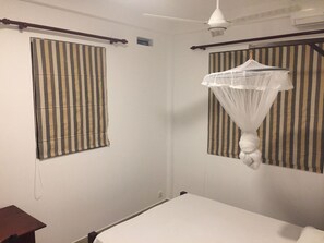 Comfort Duplex, 2 Bedrooms, Annex Building | 2 bedrooms, premium bedding, desk, bed sheets