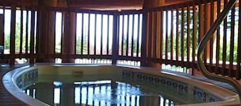 Hotel Style Room with Ski-In/Ski-Out Access