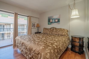 1 chambre, fer et planche à repasser, accès au Wi-Fi (inclus)