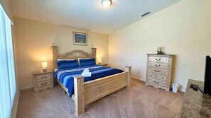 4 chambres, fer et planche à repasser, Wi-Fi, draps fournis