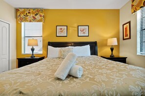 6 bedrooms, iron/ironing board, free WiFi, bed sheets - Champions Gate Pool Home | 3 King Suites | Game Room | Dog Friendly (Champions Gate)