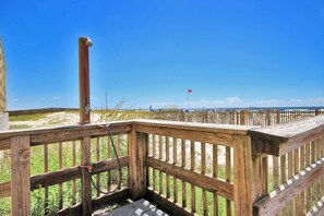 Property grounds - Boardwalk 986- Your Summer Vacation is Right Around the Corner (Gulf Shores)