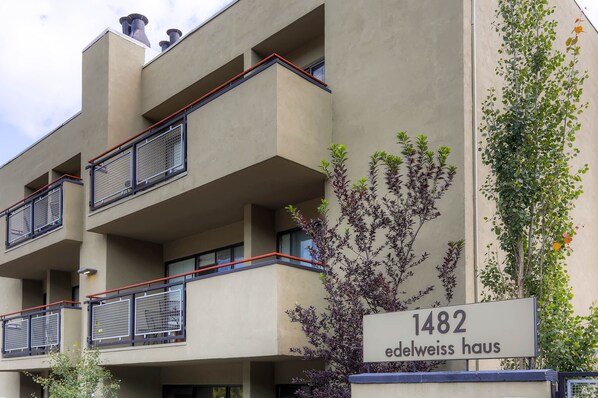 Exterior detail - Walk from Park City Lifts to Heated Pool/Hot Tub (Park City)