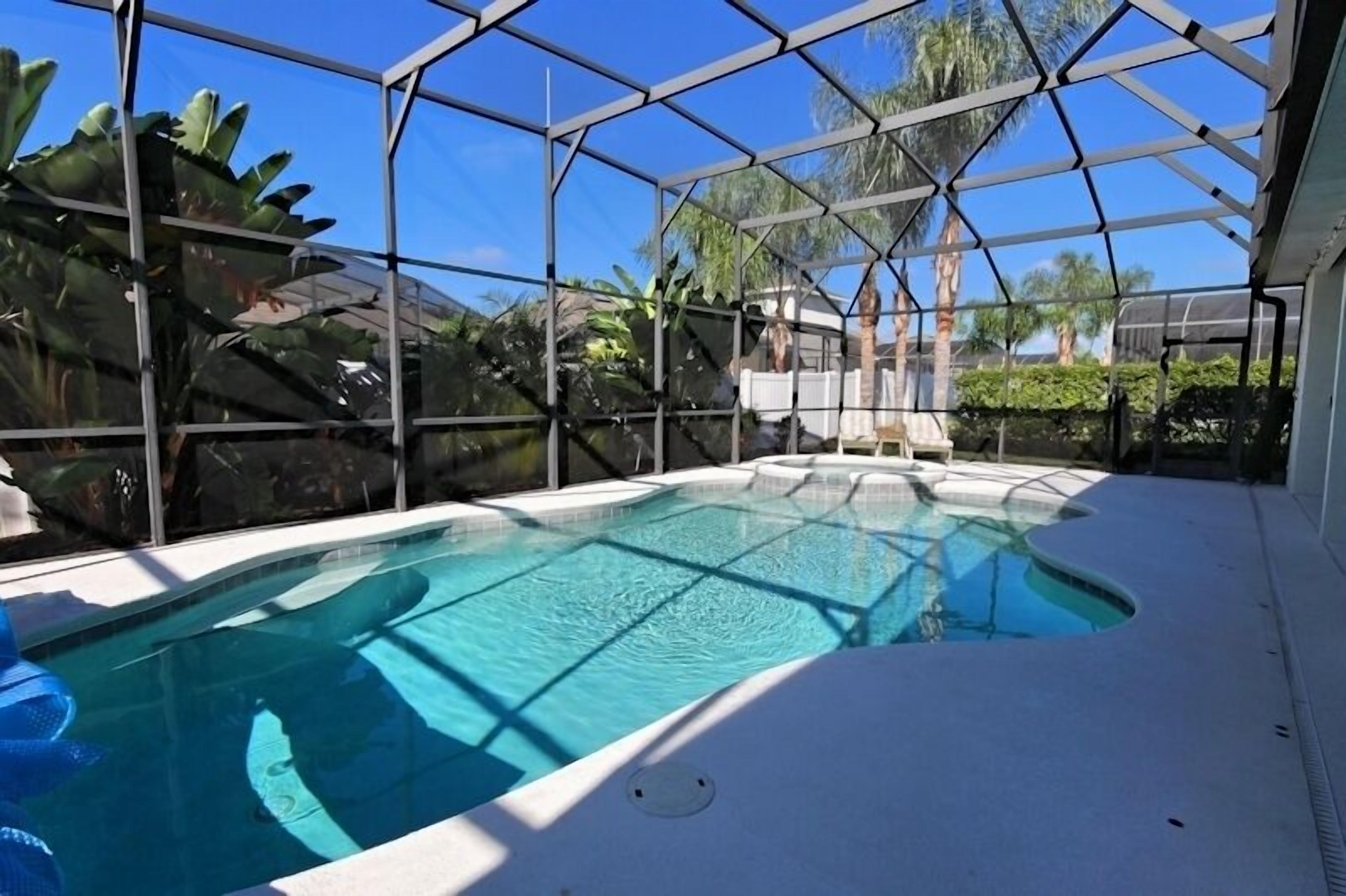 Et oppvarmet basseng