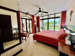 3 bedrooms, desk, WiFi, bed sheets