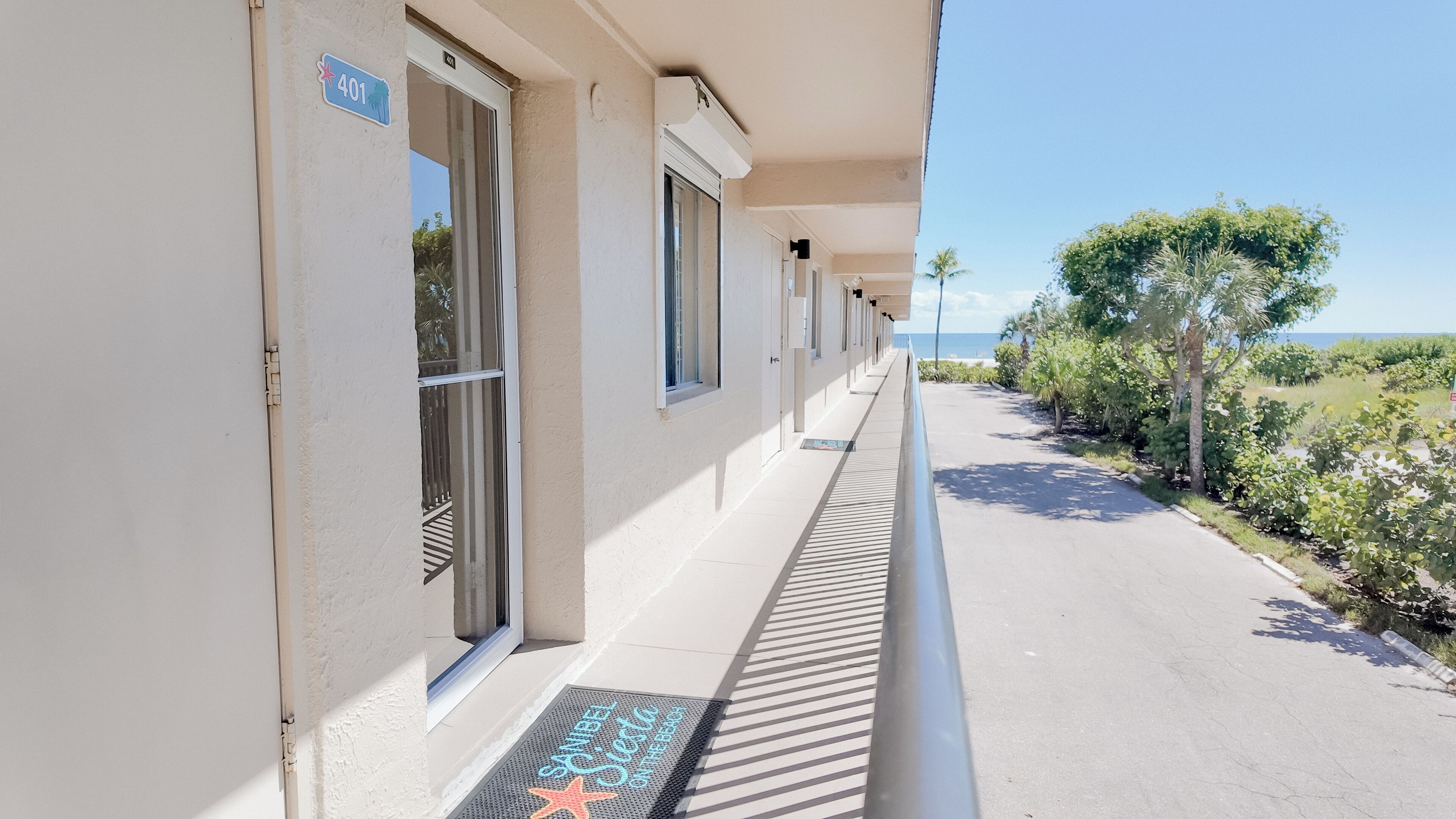 المنطقة المحيطة بالمنشأة