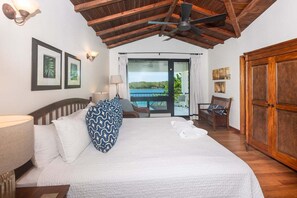 4 bedrooms, iron/ironing board, internet, bed sheets