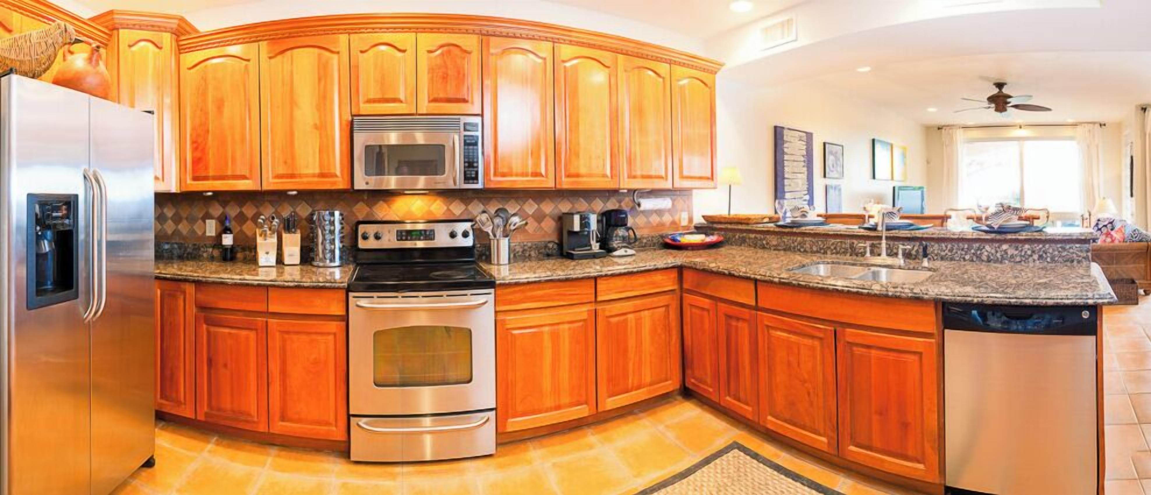 冰箱、微波炉、炉灶、洗碗机