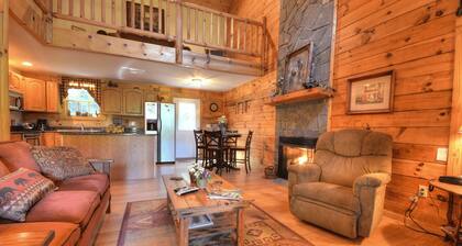 Rising Ridge Cabin-Watershed Cabins-Minuten von Cherokee
