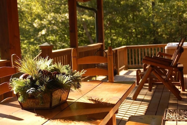 Outdoor dining