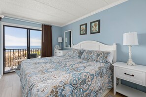 2 bedrooms, iron/ironing board, Internet