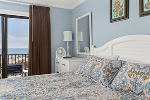 2 bedrooms, iron/ironing board, internet