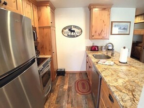 Frigorifero, microonde, forno, lavastoviglie